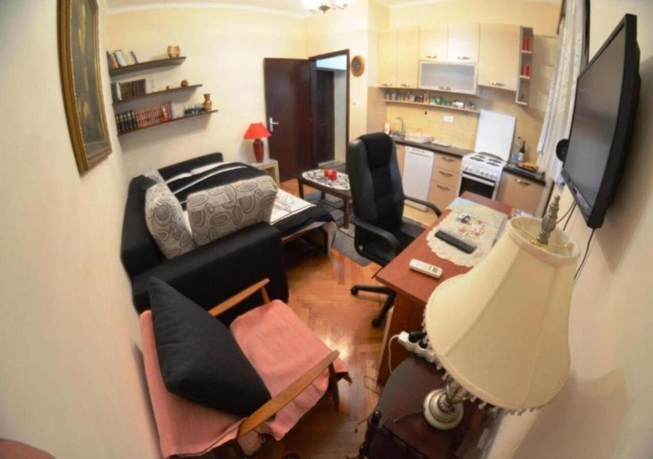 Apartment Heart Of Подгорица Екстериор снимка